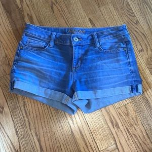 Arizona Jean Co. Jean Shorts Light Blue Size 7